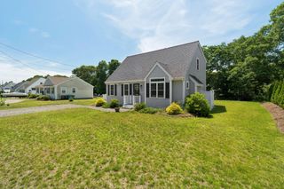140 Broken Bow Lane, Teaticket, MA 02536