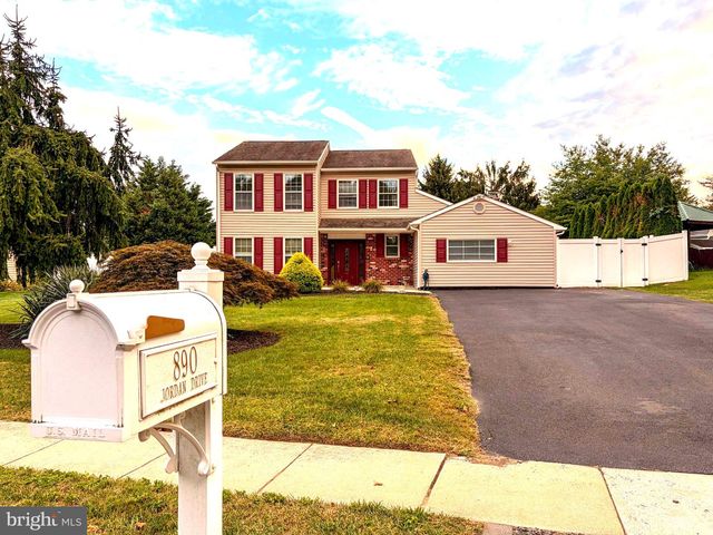 890 JORDAN DR, Bensalem, PA 19020