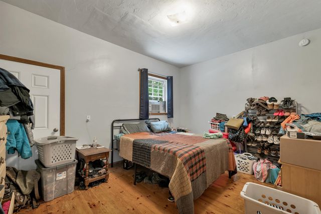 71 Kelleys Corner Road, Chichester, NH 03258