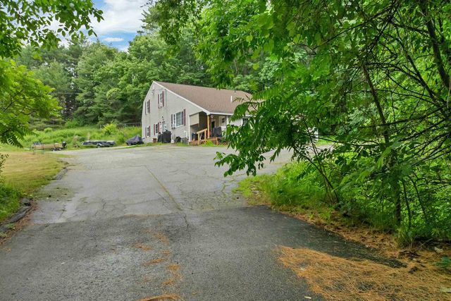 71 Kelleys Corner Road, Chichester, NH 03258