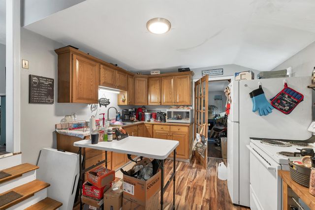71 Kelleys Corner Road, Chichester, NH 03258