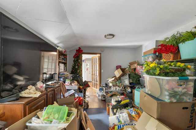 71 Kelleys Corner Road, Chichester, NH 03258