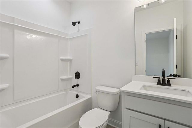 211 East Harbor Drive, Dawsonville, GA 30534