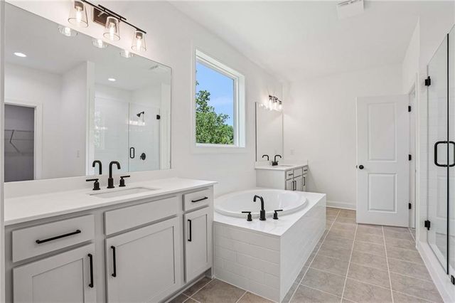 211 East Harbor Drive, Dawsonville, GA 30534