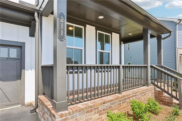 211 East Harbor Drive, Dawsonville, GA 30534