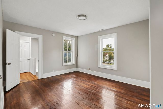 44 Burton Street, Waterbury, CT 06704
