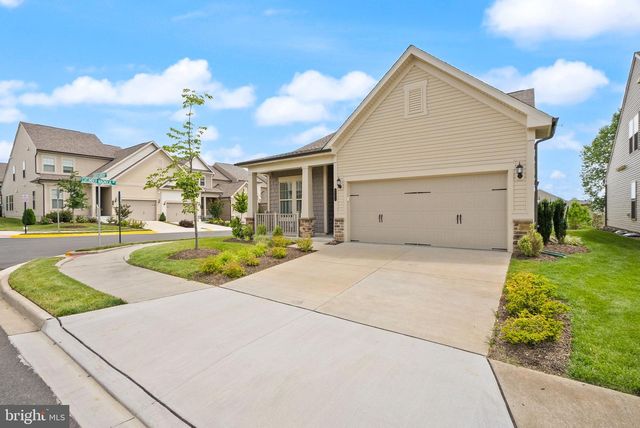 6765 AZALEA GARDEN LN, Haymarket, VA 20169