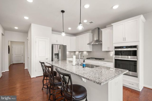 6765 AZALEA GARDEN LN, Haymarket, VA 20169