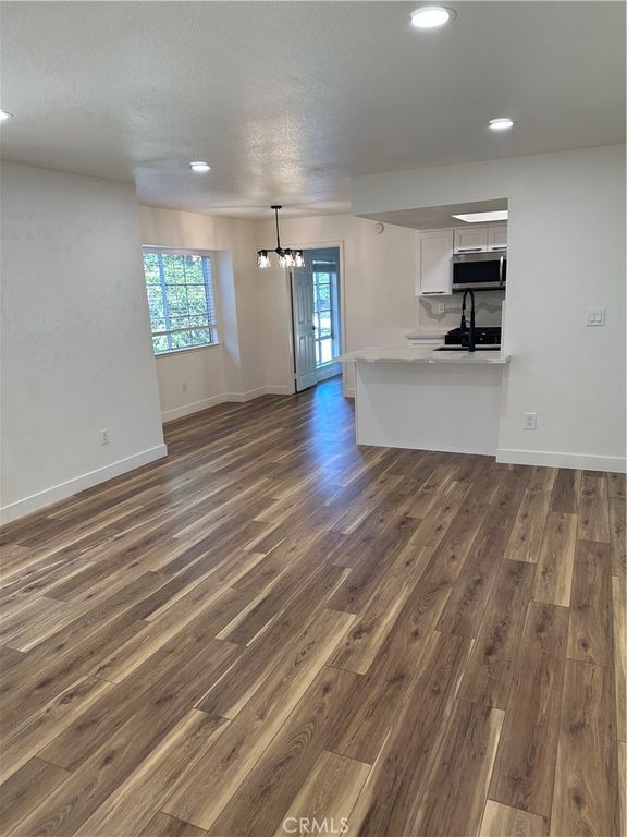 4201 Las Virgenes Road 201, Calabasas, CA 91302