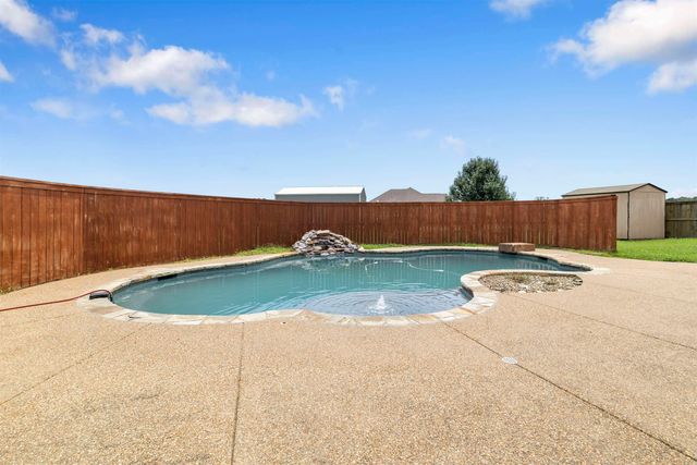 140 CR 1130, Kilgore, TX 75662