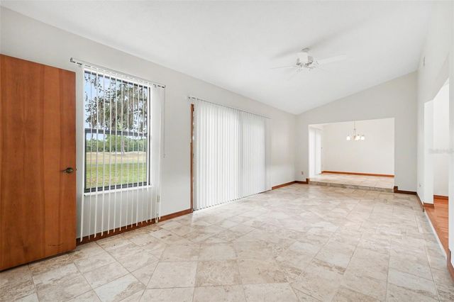 34334 WHISPERING OAKS BOULEVARD, Dade City, FL 33523