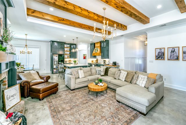 731 Breston Lane, Stonewall, LA 71078