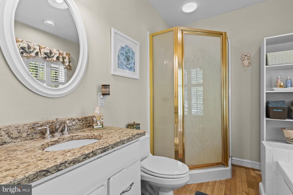 Image 28 of property listing at 5470 HUNTINGTOWN RD, Huntingtown, MD 20639