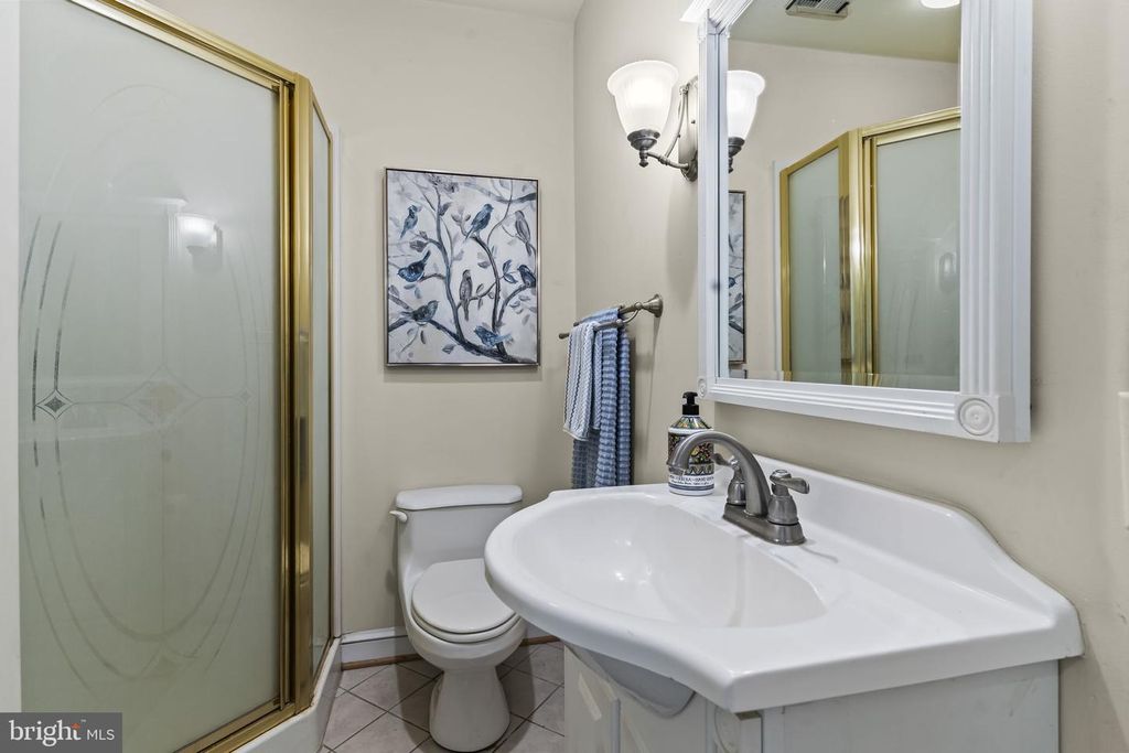 Image 30 of property listing at 5470 HUNTINGTOWN RD, Huntingtown, MD 20639