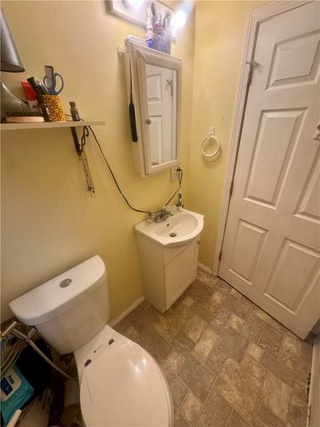 22 8th Street, Oneonta, NY 13820