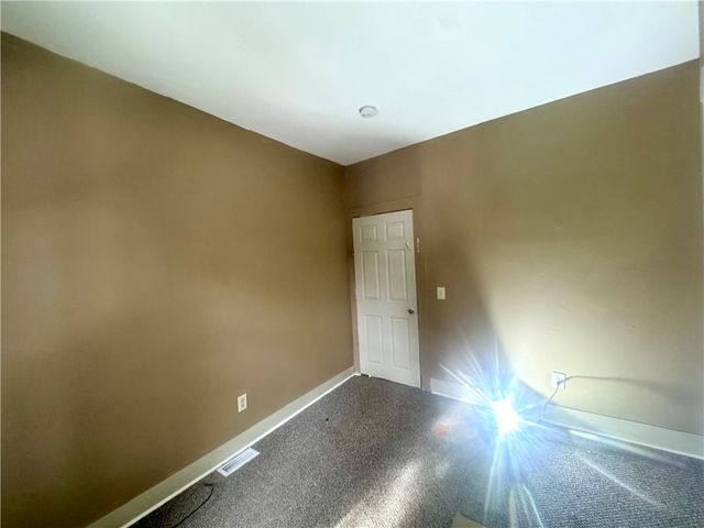 22 8th Street, Oneonta, NY 13820