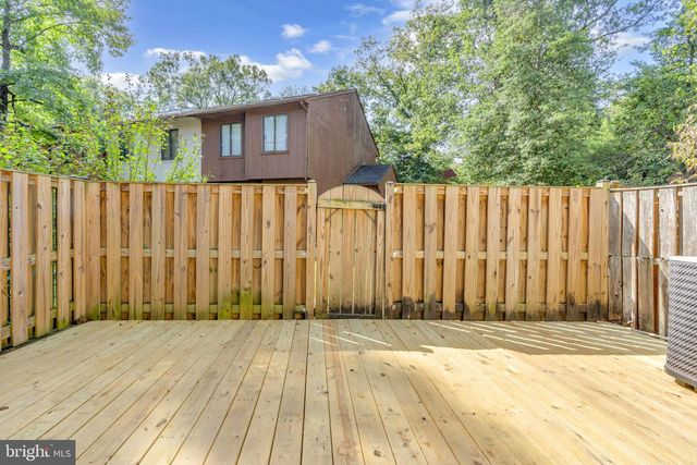 13 KING JAMES PL, Waldorf, MD 20602