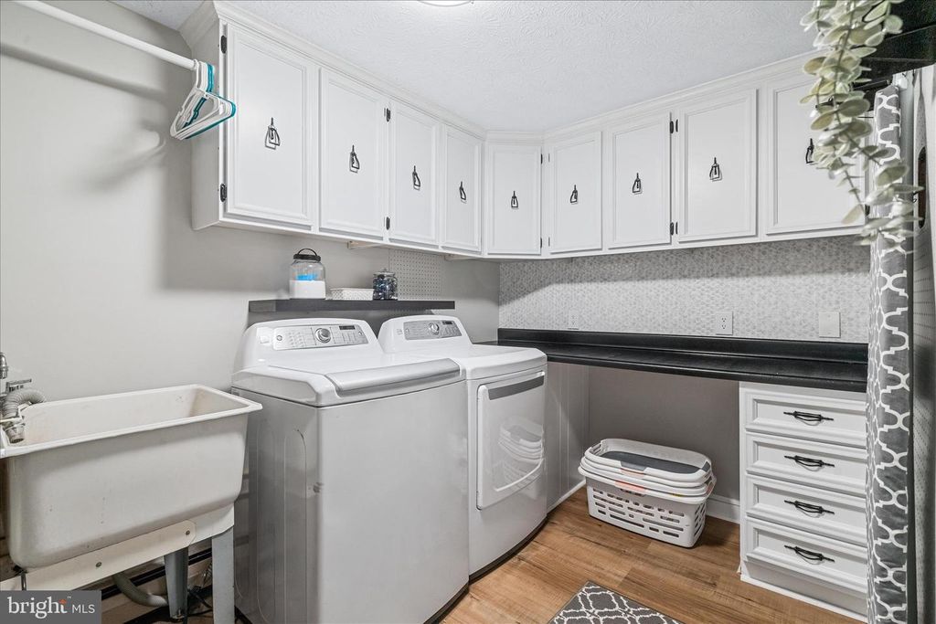 Image 19 of property listing at 26508 AIKEN DR, Clarksburg, MD 20871