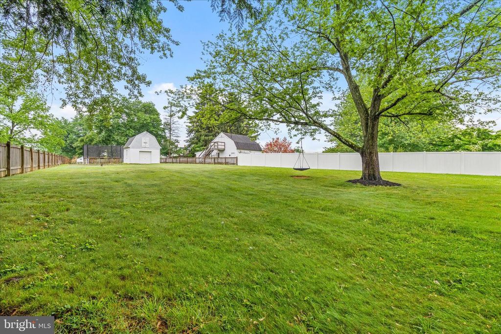 Image 23 of property listing at 26508 AIKEN DR, Clarksburg, MD 20871
