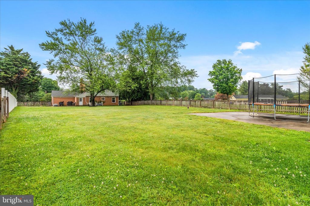 Image 26 of property listing at 26508 AIKEN DR, Clarksburg, MD 20871