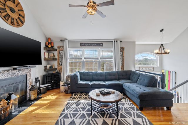 24 Watkins Drive, Walden, NY 12586