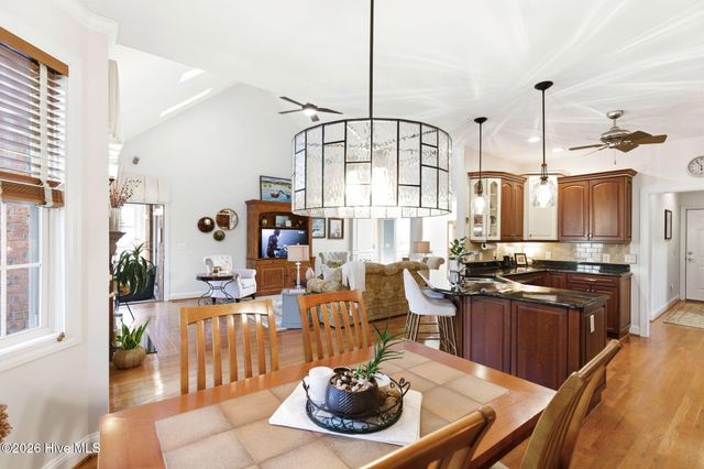 345 Broad Leaf Lane SE, Bolivia, NC 28422