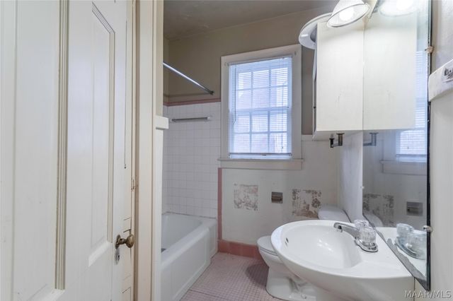 2626 Girard Street, Montgomery, AL 36106