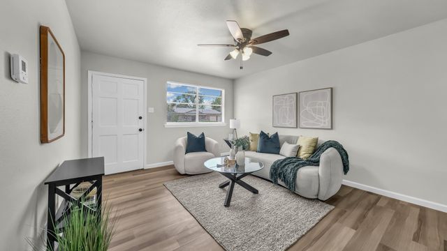 404 Nathan Street, Burleson, TX 76028
