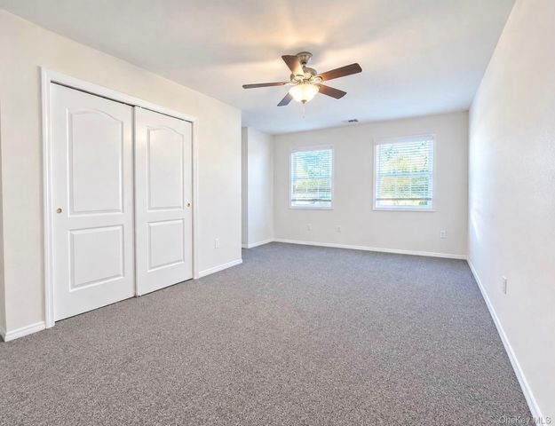 21 Marwood Road N Right Side, Port Washington, NY 11050