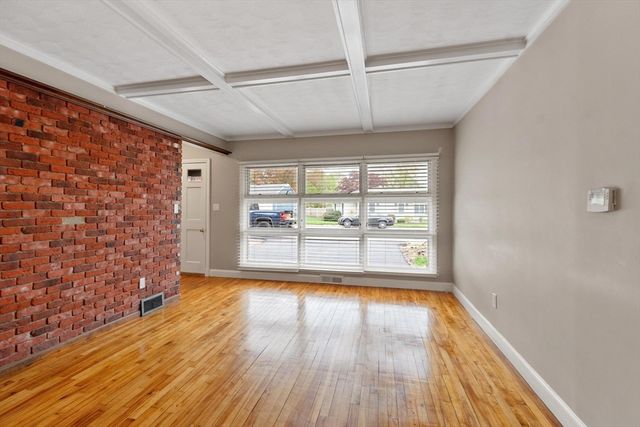 20 Greystone Ave 20, Haverhill, MA 01835