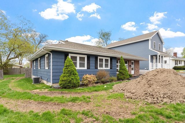 20 Greystone Ave 20, Haverhill, MA 01835