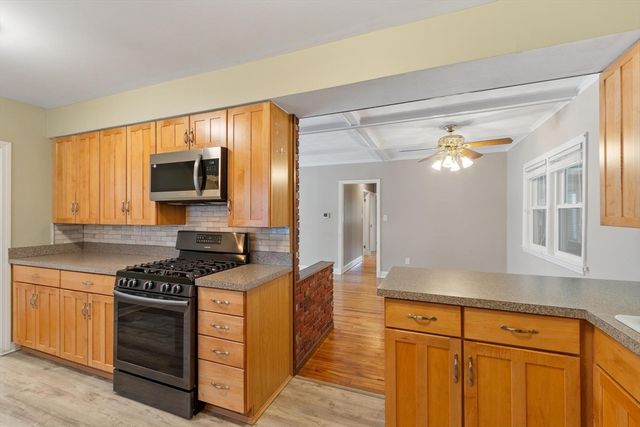 20 Greystone Ave 20, Haverhill, MA 01835