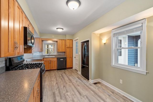 20 Greystone Ave 20, Haverhill, MA 01835