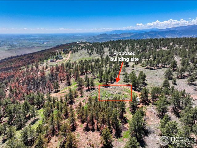 101 Lewis Lane, Longmont, CO 80503