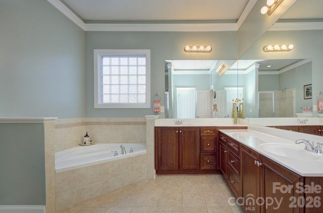 14619 Holly Springs Drive, Huntersville, NC 28078