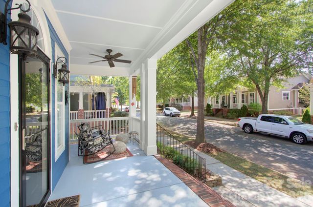 14619 Holly Springs Drive, Huntersville, NC 28078