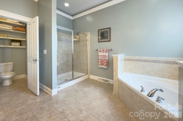 14619 Holly Springs Drive, Huntersville, NC 28078