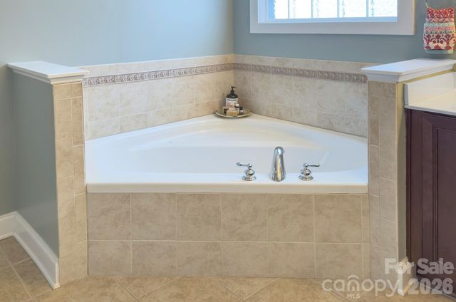 14619 Holly Springs Drive, Huntersville, NC 28078