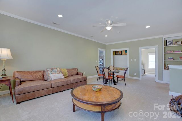 14619 Holly Springs Drive, Huntersville, NC 28078