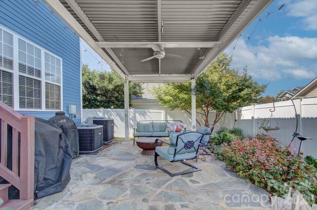 14619 Holly Springs Drive, Huntersville, NC 28078