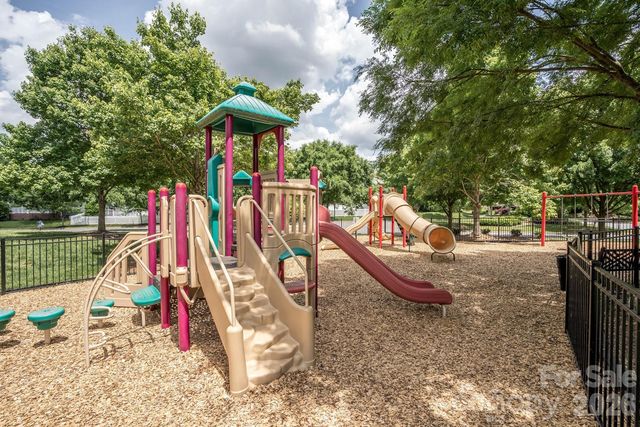 14619 Holly Springs Drive, Huntersville, NC 28078