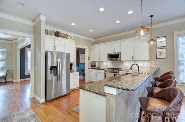 14619 Holly Springs Drive, Huntersville, NC 28078