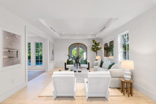 2219 Ibis Isle Road E, Palm Beach, FL 33480