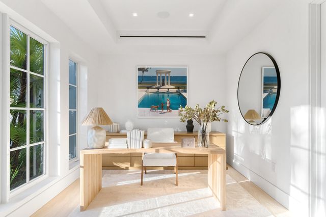 2219 Ibis Isle Road E, Palm Beach, FL 33480
