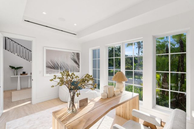 2219 Ibis Isle Road E, Palm Beach, FL 33480