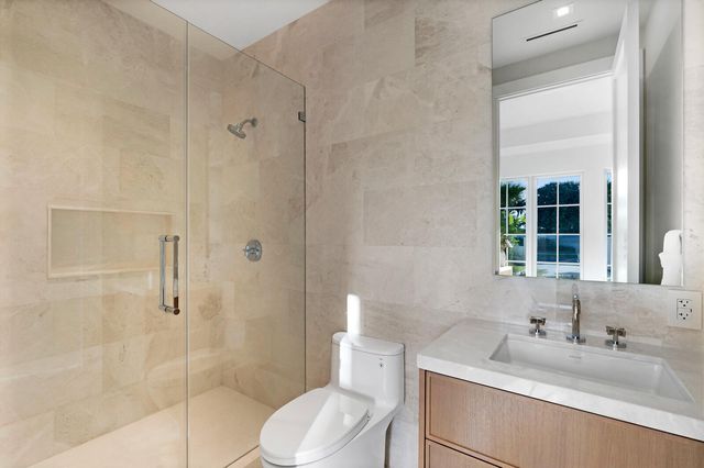 2219 Ibis Isle Road E, Palm Beach, FL 33480