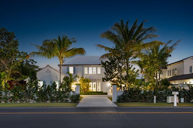 2219 Ibis Isle Road E, Palm Beach, FL 33480