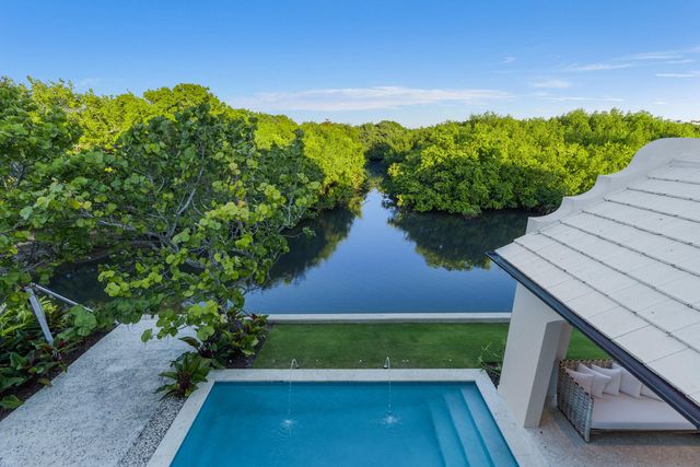 2219 Ibis Isle Road E, Palm Beach, FL 33480