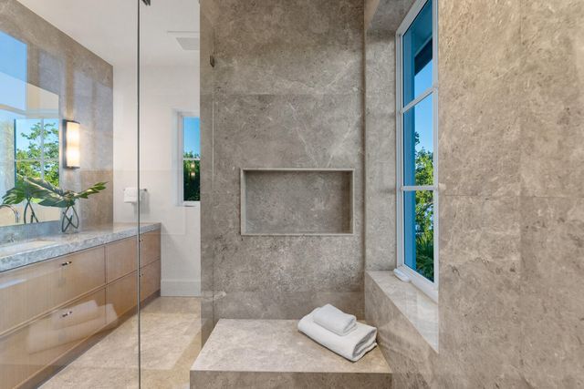 2219 Ibis Isle Road E, Palm Beach, FL 33480