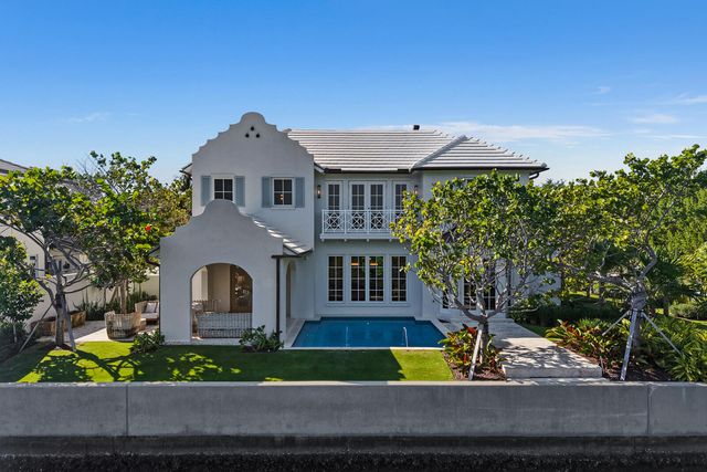 2219 Ibis Isle Road E, Palm Beach, FL 33480